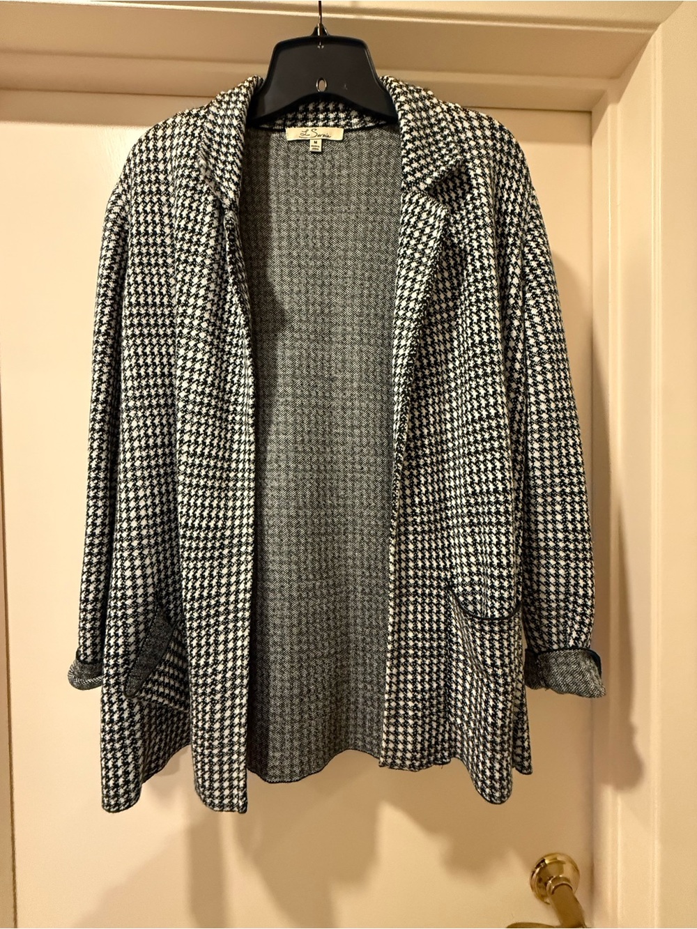 Women's Houndstooth Open Front Jacket - Black & White